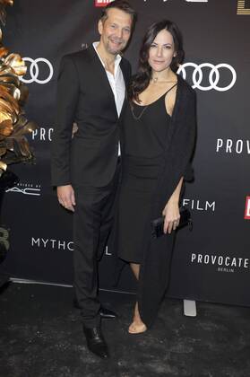 Kai Wiesinger und Bettina Zimmermann beim Place To B Pre Berlinale Dinner im Provocateur. Berlin, 07.02.2017 Foto:xS.xGabschx xFuturexImage