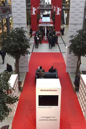 Ticket Shop der Berlinale 2017 67. Internationale Filmfestspiele Berlin in den Potsdamer Platz Arkaden. Berlin, 08.02.2017 Foto:xF.xKernx xFuturexImage