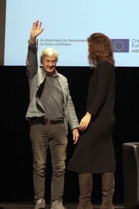 Jurypräsident Paul Verhoeven und Jurymitglied Maggie Gyllenhaal beim Berlinale Talents Talk zum Thema Courage: Against All Odds auf der Berlinale 2017 67. Internationale Filmfestspiele Berlin im HAU Hebbel am Ufer. Berlin, 12.02.2017 Foto:xP.xSkupinx xFuturexImage