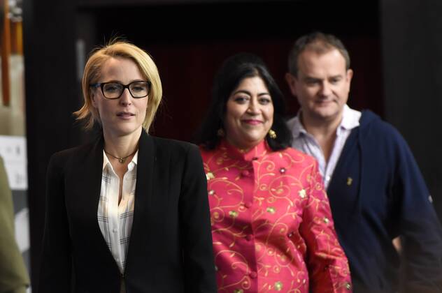 Gillian Anderson, Gurinder Chadha and Hugh Bonneville during the Viceroy s House press conference at the 67th Berlin International Film Festival Berlinale 2017 on February 12, 2017 in Berlin, Germany. Foto:xC.xNiehausx xFuturexImage