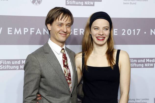 Tom Schilling und Paula Beer beim NRW Empfang 2017 während der Berlinale 2017 in der Vertretung des Landes Nordrhein-Westfalen. Berlin, 12.02.2017 Foto:xD.xBedrosianx xFuturexImage