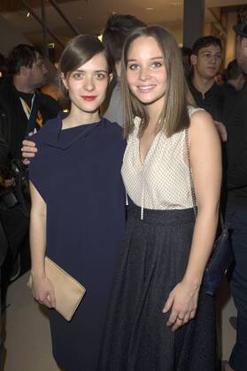 Liv Lisa Fries und Sonja Gerhardt beim NRW Empfang 2017 während der Berlinale 2017 in der Vertretung des Landes Nordrhein-Westfalen. Berlin, 12.02.2017 Foto:xF.xKernx xFuturexImage