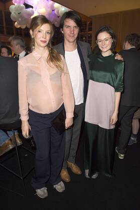 Pheline Roggan, Gast und Lea van Acken beim NRW Empfang 2017 während der Berlinale 2017 in der Vertretung des Landes Nordrhein-Westfalen. Berlin, 12.02.2017 Foto:xF.xKernx xFuturexImage