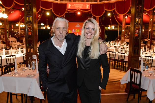 Der Barkeeper Charles Schumann (Karl Georg Schuhmann) und Regisseurin Marieke Schroeder beim Kulinarischen Kino der Berlinale am 13.02.2017