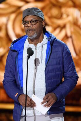Feb 25, 2017 - Los Angeles, California, U.S. - SAMUEL JACKSON rehearses as preparations continue Saturday February 25, 2017 for the 89th Oscars® for outstanding film achievements of 2016 which will be presented on Sunday, February 26, 2017, at the Dolby® Theatre and televised live by the ABC Television Network. Los Angeles U.S. - ZUMAz03_ 20170225_shd_z03_132 Copyright: xMattxPetitx