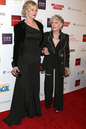 LOS ANGELES - FEB 26: Melanie Griffith, Tippi Hedren at the Style Hollywood Oscar Viewing Dinner at Hollywood Museum on February 26, 2017 in Los Angeles, CA  Copyright: xKathyxHutchinsx xIPAx xHutchinsxPhotox