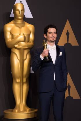 Feb 26, 2017 - Hollywood, California, U.S - DAMIEN CHAZELLE poses backstage with the Oscar for Achievement in directing, for work on La La Landâ during the live ABC Telecast of The 89th Oscars at the Dolby Theatre in Hollywood, CA on Sunday, February 26, 2017. Hollywood U.S. - ZUMAz03_ 20170226_sho_z03_630 Copyright: xMikexBakerx