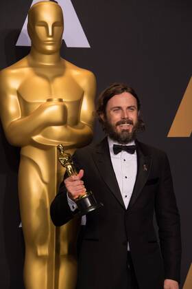 Feb 26, 2017 - Hollywood, California, U.S - CASEY AFFLECK poses backstage with the Oscar for Performance by an actor in a Leading role, for work on Manchester by the Seaâ during the live ABC Telecast of The 89th Oscars at the Dolby Theatre in Hollywood, CA on Sunday, February 26, 2017. Hollywood U.S. - ZUMAz03_ 20170226_sho_z03_623 Copyright: xMikexBakerx