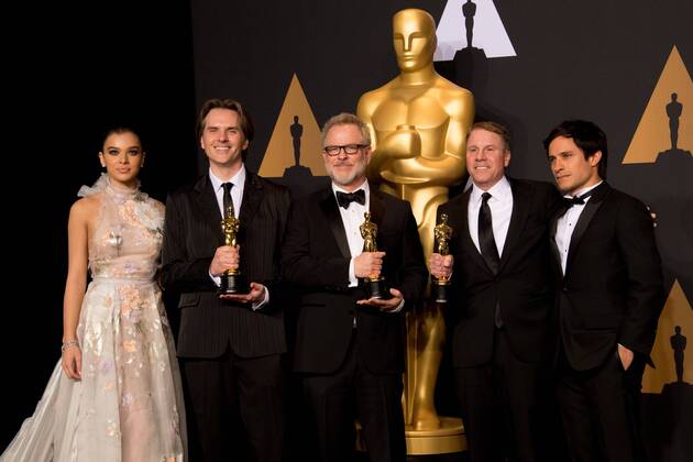 Feb 26, 2017 - Hollywood, California, U.S - Oscar Winners, Byron Howard, Rich Moore and Clark Spencer, pose backstage with Hailee Steinfeld and Gael Garcia Bernal the Oscar for Best animated feature film of the year for outstanding work on the Zootopiaâ during the live ABC Telecast of The 89th Oscars at the Dolby Theatre in Hollywood, CA on Sunday, February 26, 2017. Hollywood U.S. - ZUMAz03_ 20170226_sho_z03_589 Copyright: xMikexBakerx