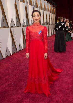 Feb 26, 2017 - Hollywood, California, U.S. - RUTH NEGGA, Oscar nominee, arrives on the red carpet of The 89th Oscars at the Dolby Theatre in Hollywood, CA on Sunday, February 26, 2017. Hollywood U.S. - ZUMAz03_ 20170226_sho_z03_790 Copyright: xJohnxSalangsangx