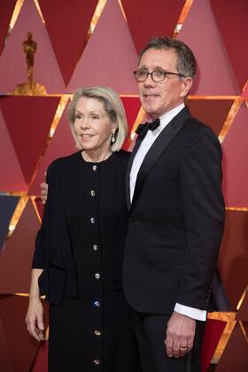 Feb 26, 2017 - Hollywood, California, U.S - David Wasco, Oscar nominee, and Sandy Reynolds-Wasco, Oscar nominee, arrive on the red carpet of The 89th Oscars at the Dolby Theatre in Hollywood, CA on Sunday, February 26, 2017. Hollywood U.S - ZUMAz03_ 20170226_sho_z03_205 Copyright: xAMPASx
