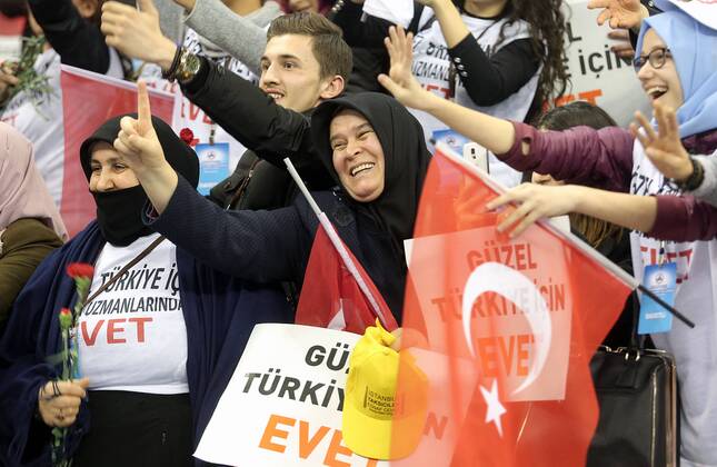 Turkish President Recep Tayyip Erdogan meets with the members of Chamber of Merchants and Craftsmen at Bagcilar city of Istanbul, 19th of March, 2017.  15651942