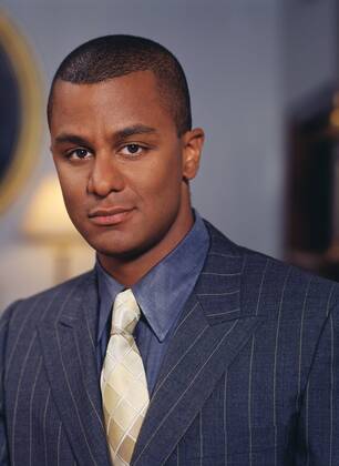 Studio Publicity Still from Gilmore Girls Yanic Truesdale circa 2001 photo credit: Frank Ockenfels Los Angeles CA  Copyright: xAPCx 308471581