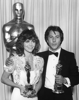 Sally Field, 75. Geburtstag am 6. November Sally Field, Dustin Hoffman at the 52th Annual Academy Awards, 1980 Hollywood CA USA  Copyright: xAMPASx 32509_437THA