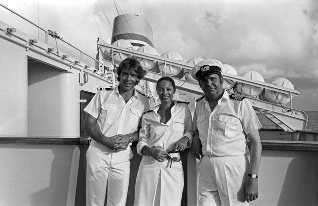 Das Traumschiff Das Traumschiff, Fernsehserie, Deutschland seit 1981, Darsteller: Sascha Hehn, Heide Keller, Günter König Copyright: Roba MaxxSchweigmann UnitedArchives25250