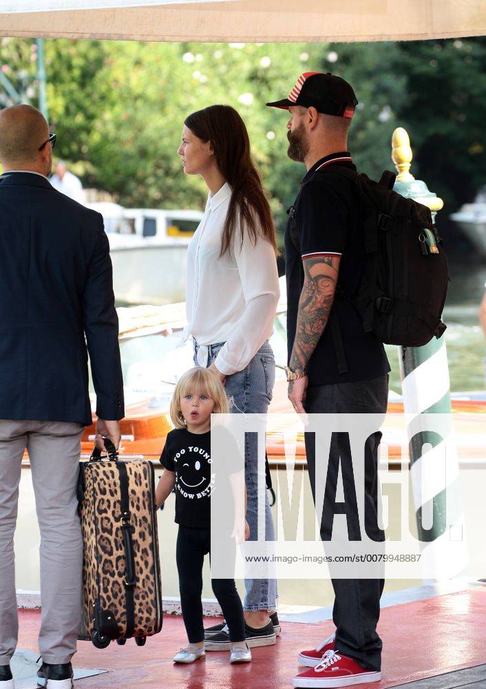August 31 2017 Venice Italy Bianca Balti With Husband Matthew Mcrae And Daughter Mia Mcrae At The H