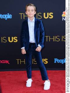 September 26, 2017 - Hollywood, CA, U.S. - 26 September 2017 - Hollywood, California - Parker Bates. This Is Us Season 2 Premiere held at Neuehouse Hollywood in Hollywood. Photo Credit: AdMedia Hollywood U.S. - ZUMAa123 20170926_zaa_a123_062 Copyright: xBirdiexThompsonx