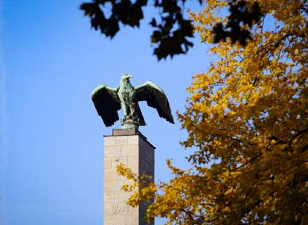 Berlin Siemens city Siemens Head office Rohrdamm Nonnendammallee Adler Sculpture before as Part Memorial for in World War II Fallen Siemensarbeiter Berlin