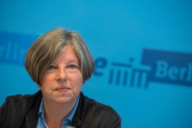 Berlin politics Katrin Lompscher Senatspressekonferenz at Tuesday the 17 October 2017 Katrin Lompscher Left Party Senator for Urban development and Living in Berlin presented the Interim Report the Step 2030 before 17 10 2017 Berlin