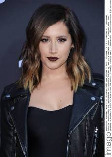 October 22, 2017 - Los Angeles, CA, U.S. - 22 October 2017 - Los Angeles, California - Ashley Tisdale. AMC Celebrates the 100th Episode of The Walking Dead held at The Greek Theater in Los Angeles. Photo Credit: AdMedia Los Angeles U.S. - ZUMAa123 20171022_zaa_a123_368 Copyright: xBirdiexThompsonx