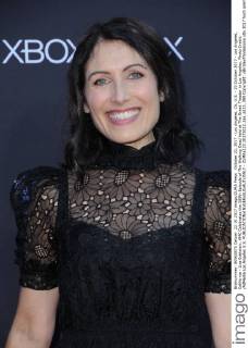 October 22, 2017 - Los Angeles, CA, U.S. - 22 October 2017 - Los Angeles, California - Lisa Edelstein. AMC Celebrates the 100th Episode of The Walking Dead held at The Greek Theater in Los Angeles. Photo Credit: AdMedia Los Angeles U.S. - ZUMAa123 20171022_zaa_a123_390 Copyright: xBirdiexThompsonx