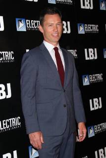 October 25, 2017 - Los Angeles, CA, U.S. - 24 October 2017 - Los Angeles, California - Jeffrey Donovan. Ã¢â‚¬oeLBJÃ¢â‚¬Â World Premiere held at ArcLight Hollywood in Los Angeles. Photo Credit: AdMedia Los Angeles U.S. - ZUMAa123 20171025_zaa_a123_026 Copyright: xAdmediax