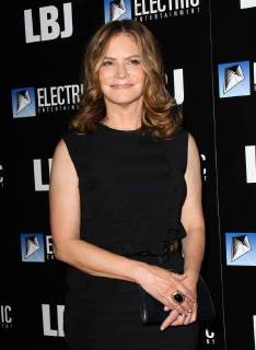 October 25, 2017 - Los Angeles, CA, U.S. - 24 October 2017 - Los Angeles, California - Jennifer Jason Leigh. Ã¢â‚¬oeLBJÃ¢â‚¬Â World Premiere held at ArcLight Hollywood in Los Angeles. Photo Credit: AdMedia Los Angeles U.S. - ZUMAa123 20171025_zaa_a123_023 Copyright: xAdmediax