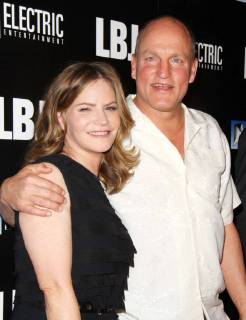 October 25, 2017 - Los Angeles, CA, U.S. - 24 October 2017 - Los Angeles, California - Jennifer Jason Leigh and Woody Harrelson. Ã¢â‚¬oeLBJÃ¢â‚¬Â World Premiere held at ArcLight Hollywood in Los Angeles. Photo Credit: AdMedia Los Angeles U.S. - ZUMAa123 20171025_zaa_a123_030 Copyright: xAdmediax
