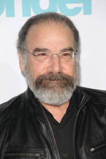Mandy Patinkin at the Premiere of Lionsgate s Wonder held at the Regency Village Theatre in Westwood, CA, November 11, 2017.  Copyright: xJosephxMartinezx 33477_042JM