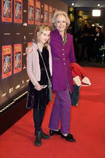 Isa Countess from Hardenberg with Granddaughter Lara at the Premiere the Children show Game with the Time in Frederick city Palace Berlin 19 11 2017 Foto:xF.xKernx xFuturexImage