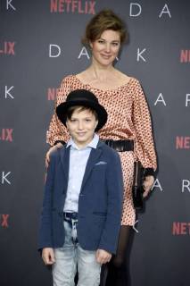 Tom Philipp Kloth and Cordelia Routes at the Premiere the NETFLIX Series Dark in Cinema in Zoo Palace Berlin 20 11 2017 Foto:xF.xKernx xFuturexImage