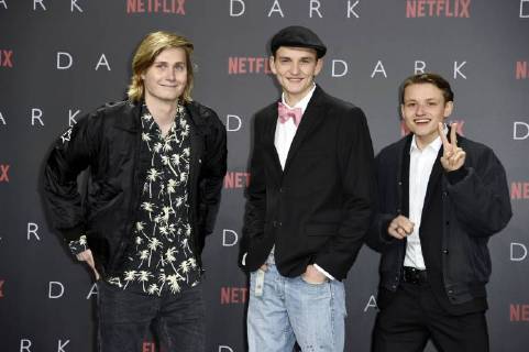 Moritz Jahn Ludger Boekelmann and Paul LUX at the Premiere the NETFLIX Series Dark in Cinema in Zoo Palace Berlin 20 11 2017 Foto:xF.xKernx xFuturexImage