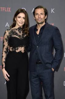 Quirin mountain with Girlfriend Karabakh Hecker at the Premiere the NETFLIX Series Dark in Cinema in Zoo Palace Berlin 20 11 2017 Foto:xF.xKernx xFuturexImage