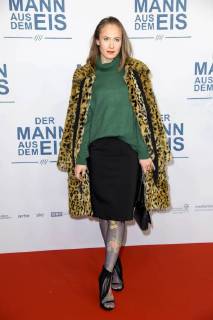 Alina Levshin at the public premiere from the Man out the Ice in Zoo Palace in Berlin at 21 11 2017