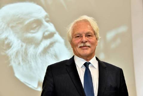 The journalist Thomas Roth Chairman of the Lew Kopolew Forum on 26 11 2017 in Cologne at the award ceremony of the Lew Kopelew Prize for Peace and Human Rights Awarded in 2017 A prize for commitment understanding social justice and human dignity