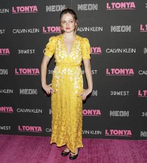 Emily Meade arrives on the red carpet at the I, Tonya New York Premiere at Village East Cinema on November 28, 2017 in New York City.  NYP20171128123 JOHNxANGELILLO