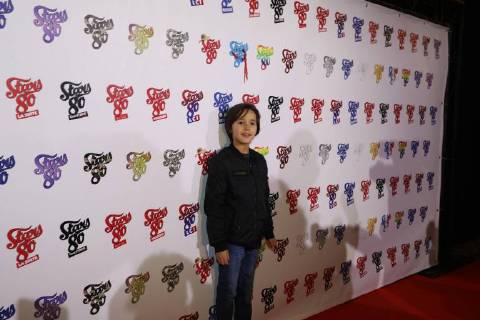 Fils de Patrick Timsit NEWS: Avant premiere STARS 80, La suite - Paris - 05 12 2017 CleaCastel Panoramic 