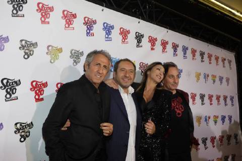 RICHARD ANCONINA PATRICK TIMSIT SABRINA NEWS: Avant premiere STARS 80, La suite - Paris - 05 12 2017 CleaCastel Panoramic 