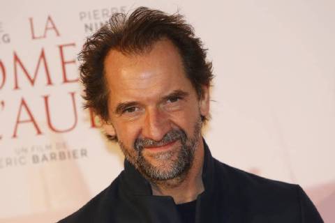 La Promesse de l Aube Premiere in Paris Stephane De Groodt CELEBRITES : Avant Premiere la Promesse de l Aube - Paris - 12 12 2017 MichaelBaucher Panoramic 