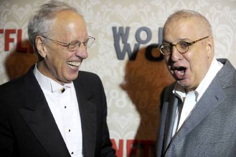 Eric Olson and Errol Morris at the premiere of the Netflix series Wormwood at The Campbell New York 12 12 2017 Foto:xD.xVanxTinex xFuturexImage