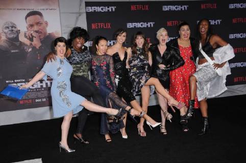 December 13, 2017 - Westwood, CA, U.S. - 13 December 2017 - Westwood, California - Cast of Netflix s Glow . Netflix s Bright Los Angeles Premiere held at Regency Village Theatre in Westwood. Photo Credit: AdMedia Westwood U.S. - ZUMAa123 20171213_zaa_a123_335 Copyright: xBirdiexThompsonx