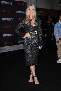 13 December 2017 - Westwood, California - Molly Sims. Netflix s Bright Los Angeles Premiere held at Regency Village Theatre in Westwood. 223027 2017-12-13 CA Westwood Etats-Unis Sims, Molly Copyright: xBirdiexThompson AdMediax STAR_223027_027