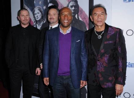 December 14, 2017 - Beverly Hills, CA, U.S. - 14 December 2017 - Beverly Hills, California - Christian Bale, Scott Cooper, Byron Allen, Wes Studi. Hostiles Los Angeles Premiere held at Samuel Goldwyn Theater in Beverly Hills. Photo Credit: AdMedia Beverly Hills U.S. - ZUMAa123 20171214_zaa_a123_045 Copyright: xBirdiexThompsonx