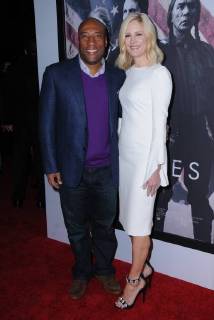 December 14, 2017 - Beverly Hills, CA, U.S. - 14 December 2017 - Beverly Hills, California - Byron Allen. Hostiles Los Angeles Premiere held at Samuel Goldwyn Theater in Beverly Hills. Photo Credit: AdMedia Beverly Hills U.S. - ZUMAa123 20171214_zaa_a123_049 Copyright: xBirdiexThompsonx