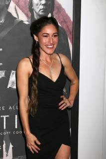 LOS ANGELES - DEC 14: Q orianka Kilcher at the Hostiles Premiere at Samuel Goldwyn Theater, The Academy of Motion Picture Arts and Sciences on December 14, 2017 in Beverly Hills, CA Copyright: xKathyxHutchinsx xIPAx xHutchinsxPhotox