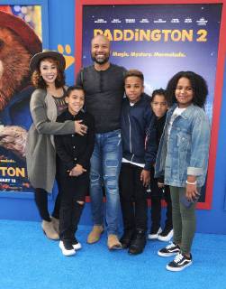 January 6, 2018 - Los Angeles, California, United States - January 6th 2018 - Los Angeles, California USA - Basketball Star DEREK FISHER, GLORIA GOVAN AND FAMILY at Paddington 2 Premiere held at the Regency Village Theater, Westwood, CA. Los Angeles United States - ZUMAf05_ 20180106_zaf_f05_033 Copyright: xPaulxFentonx