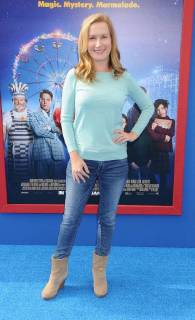 January 6, 2018 - Los Angeles, California, United States - January 6th 2018 - Los Angeles, California USA - Actress ANGELA KINSEY at Paddington 2 Premiere held at the Regency Village Theater, Westwood, CA. Los Angeles United States - ZUMAf05_ 20180106_zaf_f05_039 Copyright: xPaulxFentonx