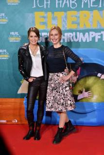 Actor l r Anja Kling and Andrea Sawatzki posing on 14 01 2018 in Cologne at the premiere of the movie help I my parents shrunk 01 in German cinemas coming on 18