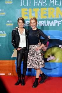 Actor l r Anja Kling and Andrea Sawatzki posing on 14 01 2018 in Cologne at the premiere of the movie help I my parents shrunk 01 in German cinemas coming on 18