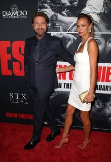 LOS ANGELES, CA - JANUARY 17: Gerard Butler, Morgan Brown, at the premiere of Den Of Thieves at Regal Theaters at LA Live in Los Angeles, California on January 17, 2018. Copyright: xFayexSadoux